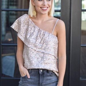 BB Dakota One shoulder top